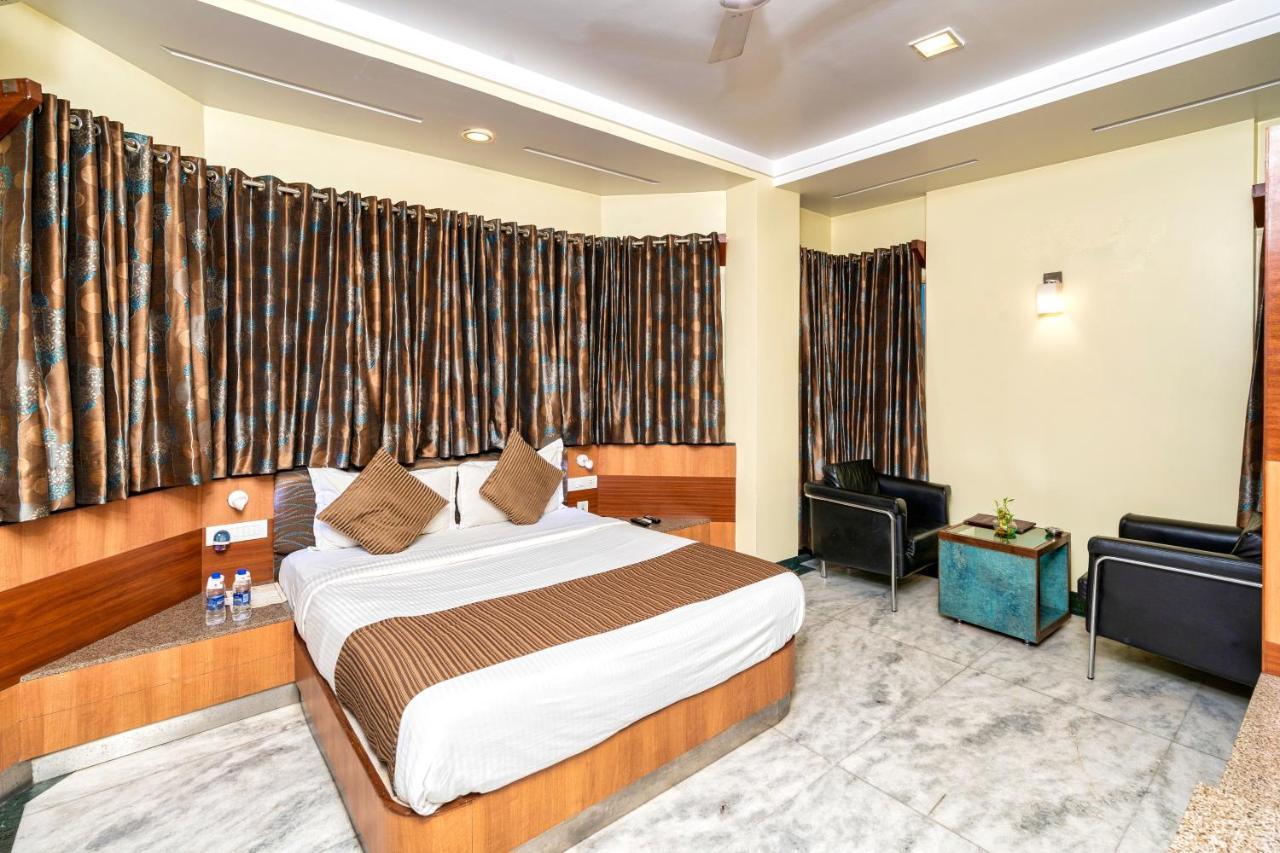 Hotel Dayal Удайпур Екстер'єр фото